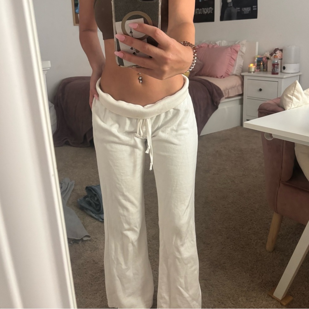 Brandy Melville Cream Drawstring Joggers